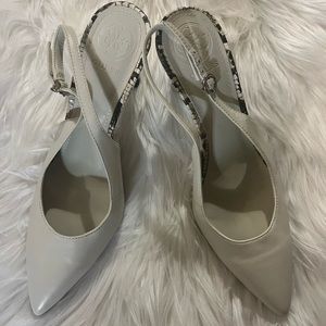 Guess slingback pumps